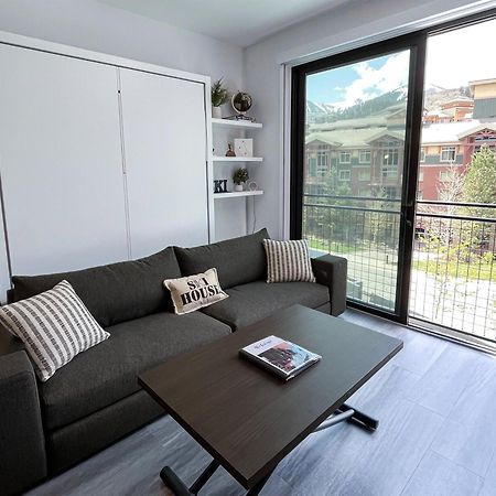 Slope Side Studio In The Heart Of Canyons Village With Heated Pool & Hot Tub! Park City Exteriör bild