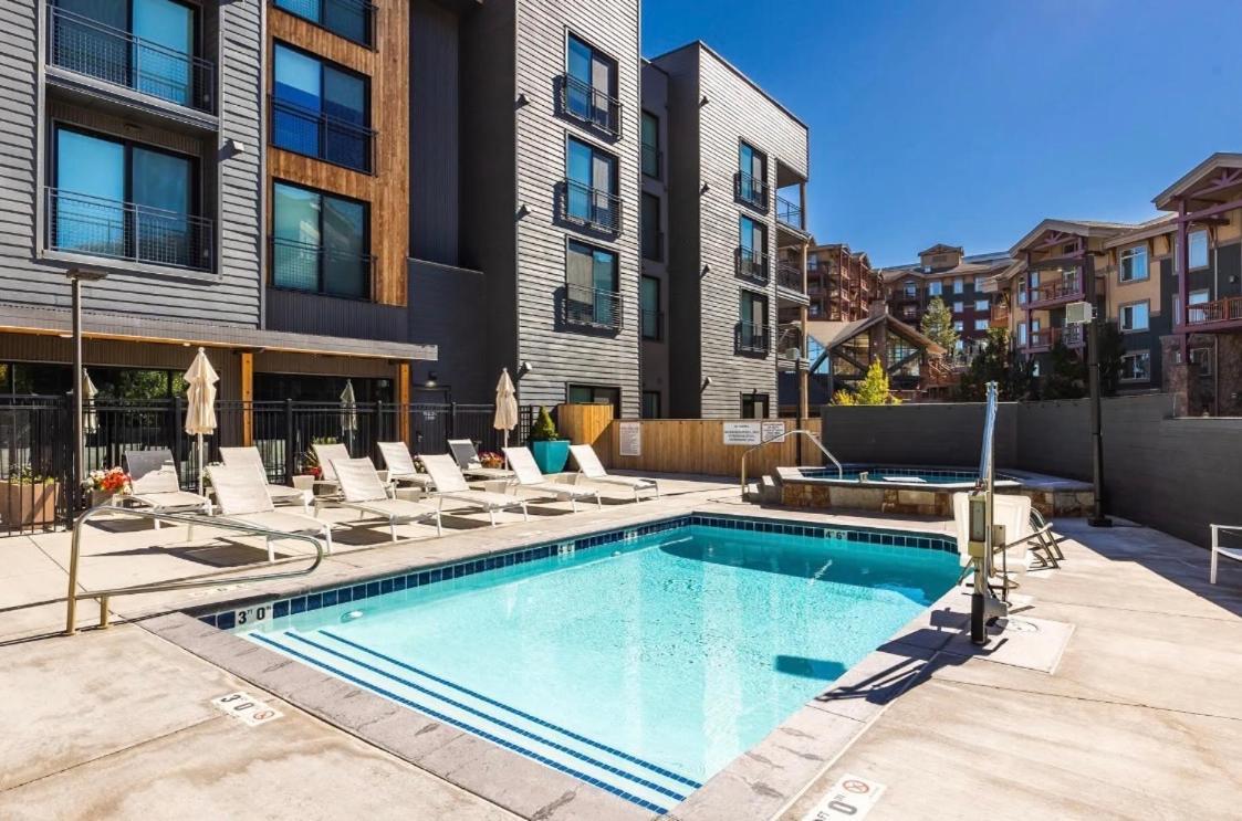 Slope Side Studio In The Heart Of Canyons Village With Heated Pool & Hot Tub! Park City Exteriör bild